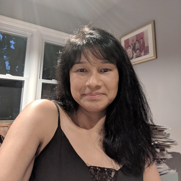 Meet your Posher, Debra - Picture 1 of 1